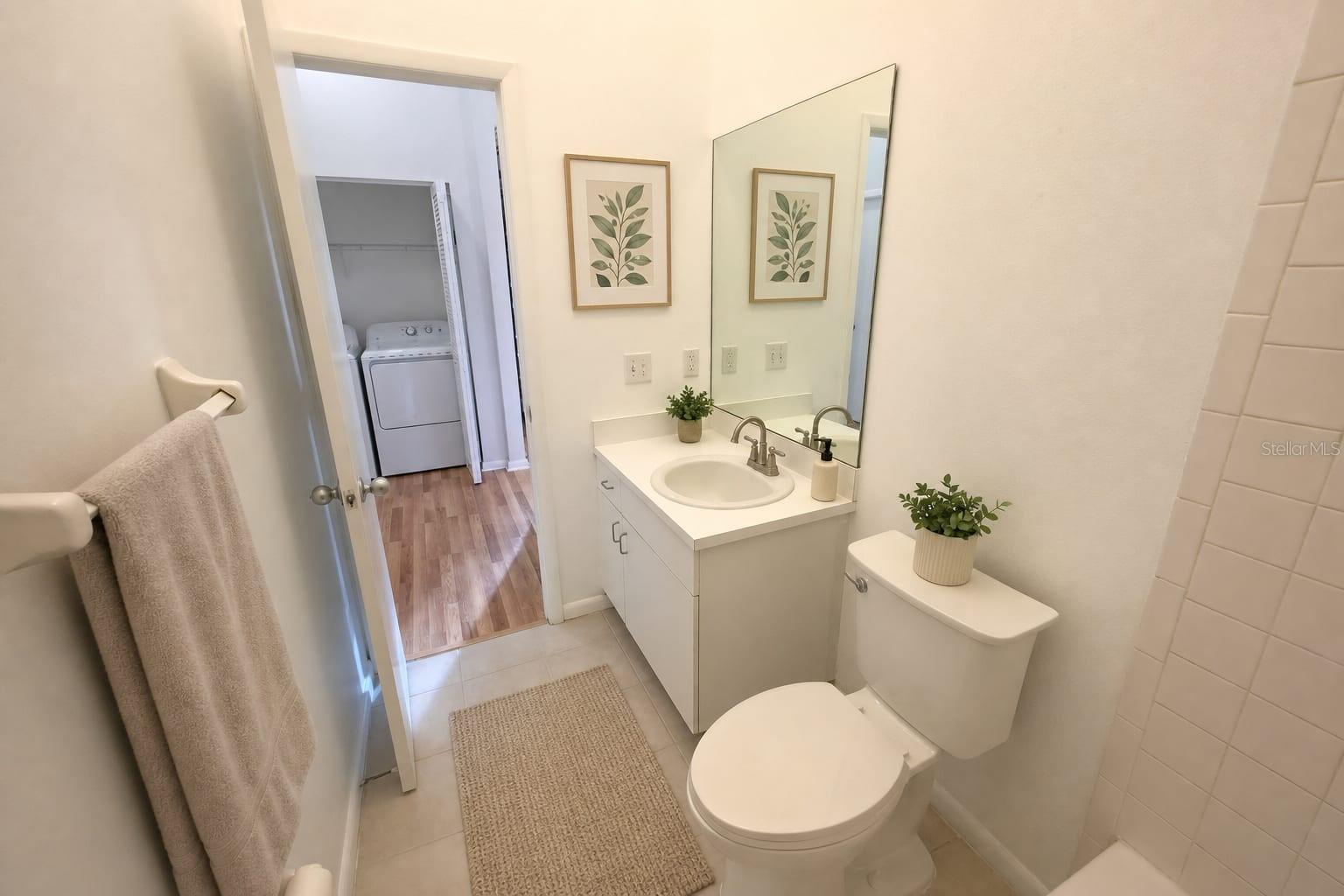 15215 Amberly Dr #907 Property Photo 23