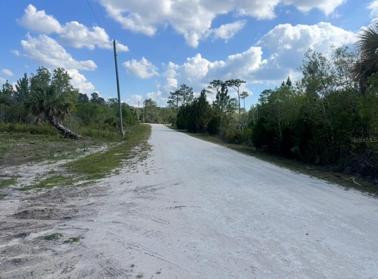 18455 Quiet Rd Property Photo 3