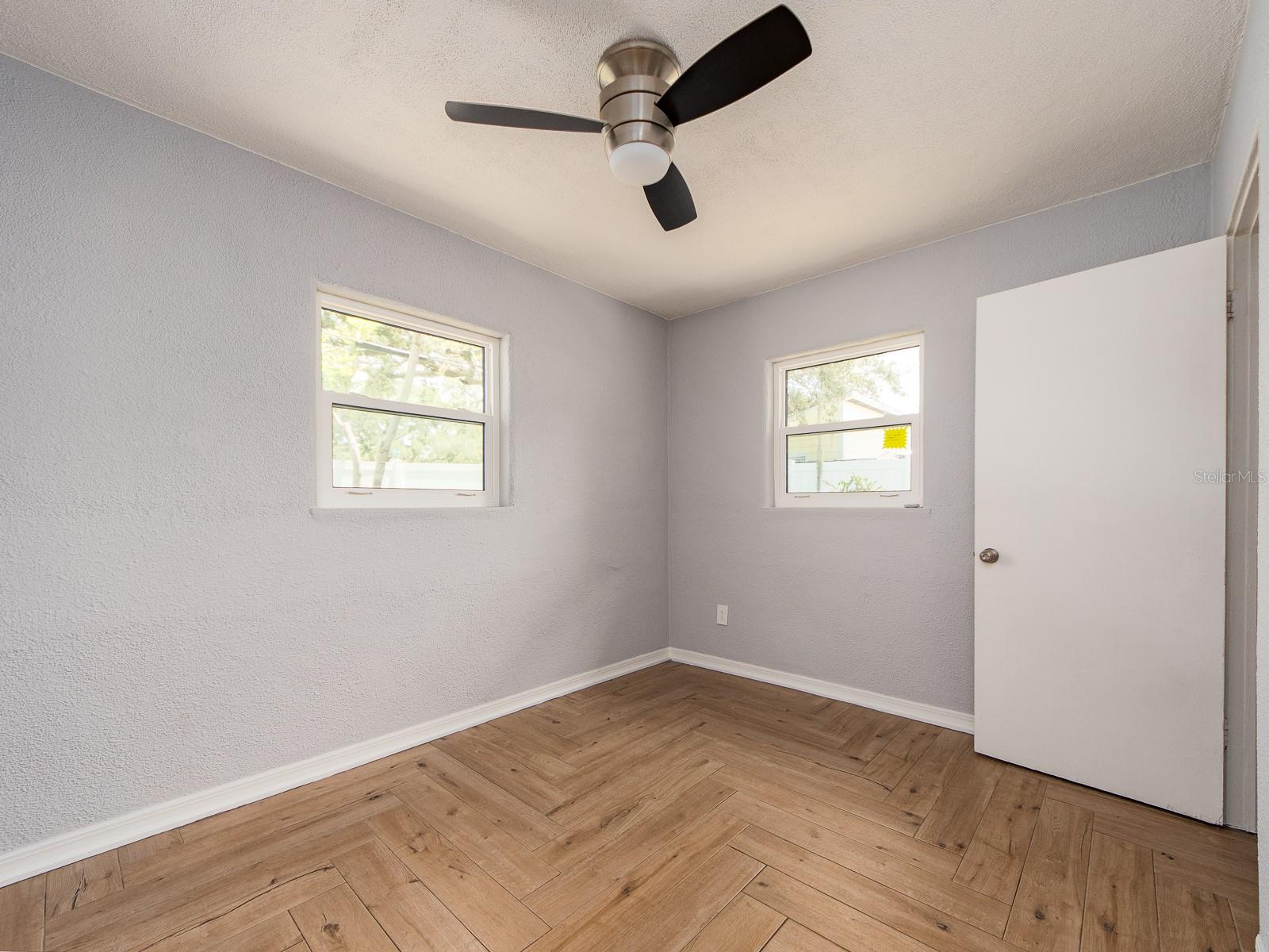 502 Lexington St Property Photo 33