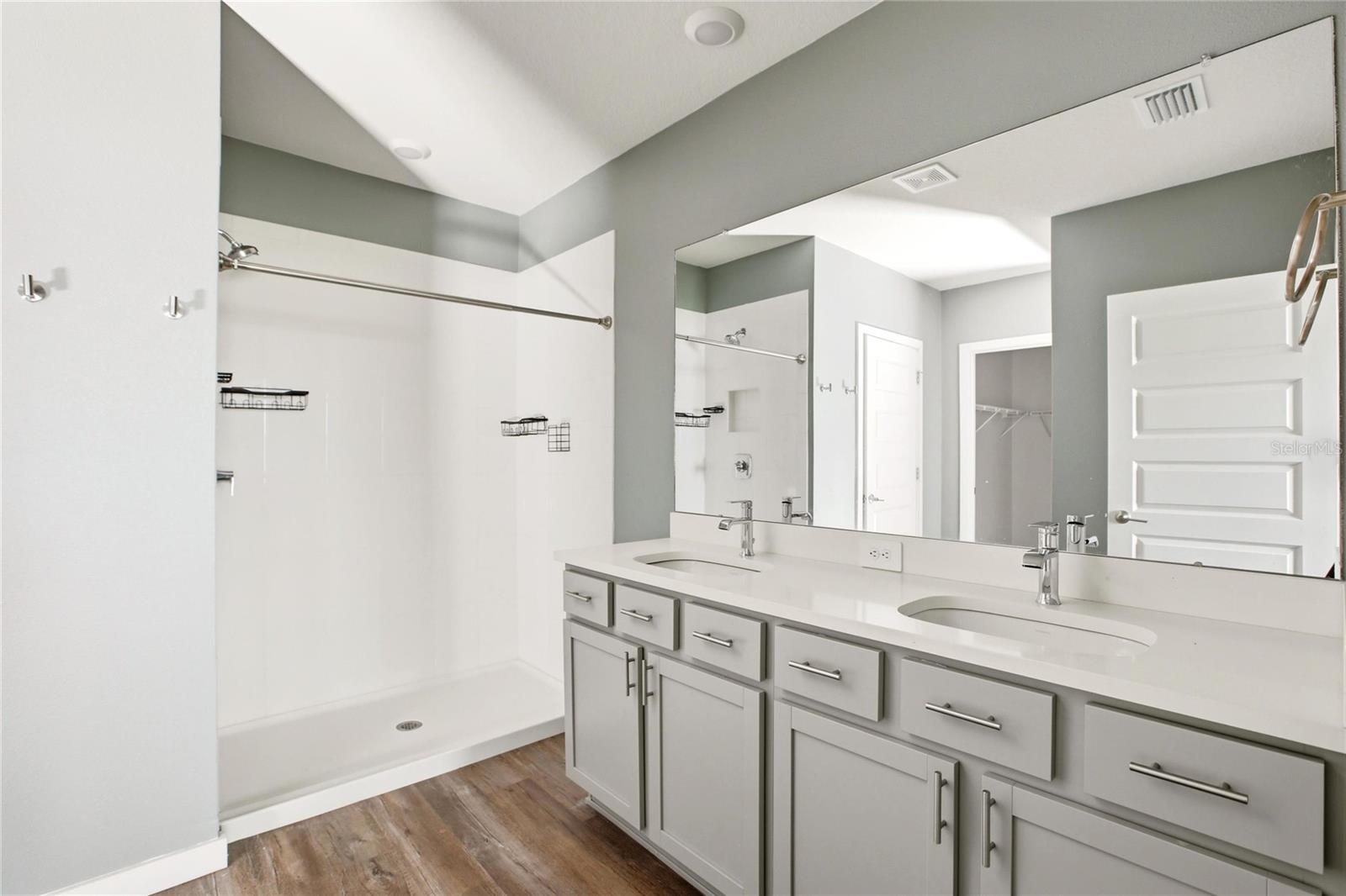 3659 Hatchery Way Property Photo 17