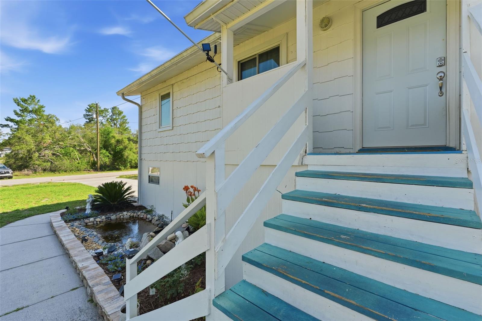 10226 Lynnhaven Rd Property Photo 4