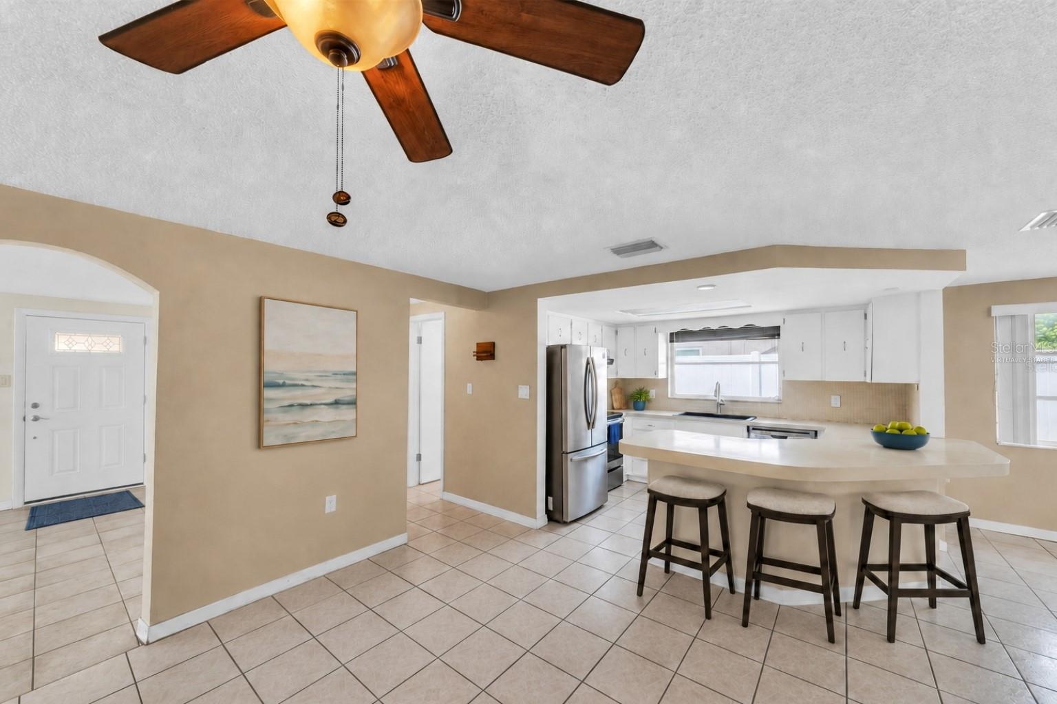 3401 Supreme Dr Property Photo 11