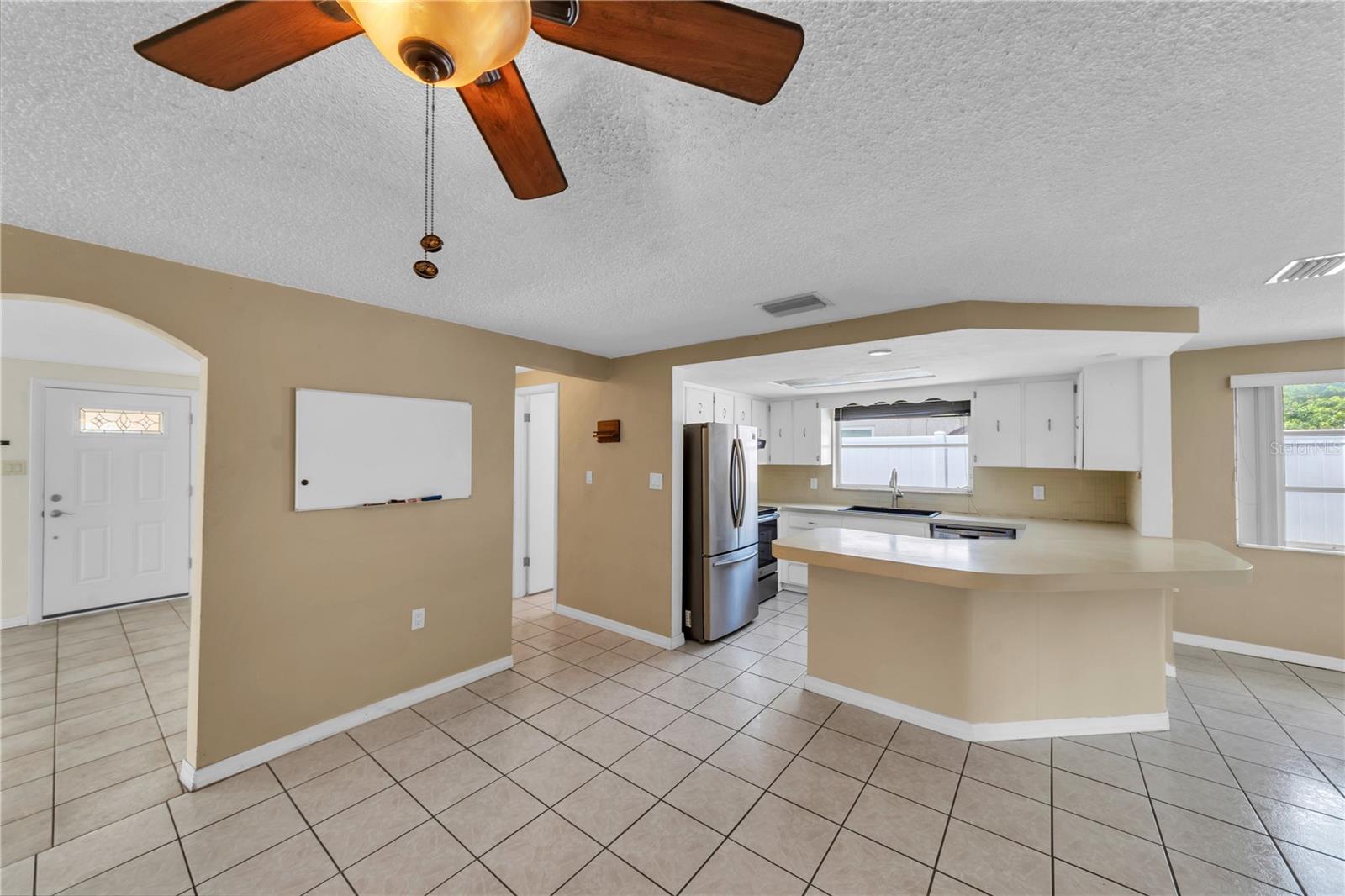 3401 Supreme Dr Property Photo 12