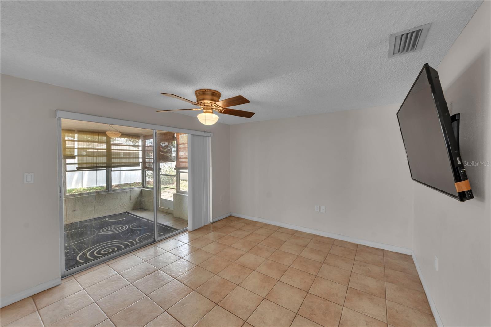 3401 Supreme Dr Property Photo 17