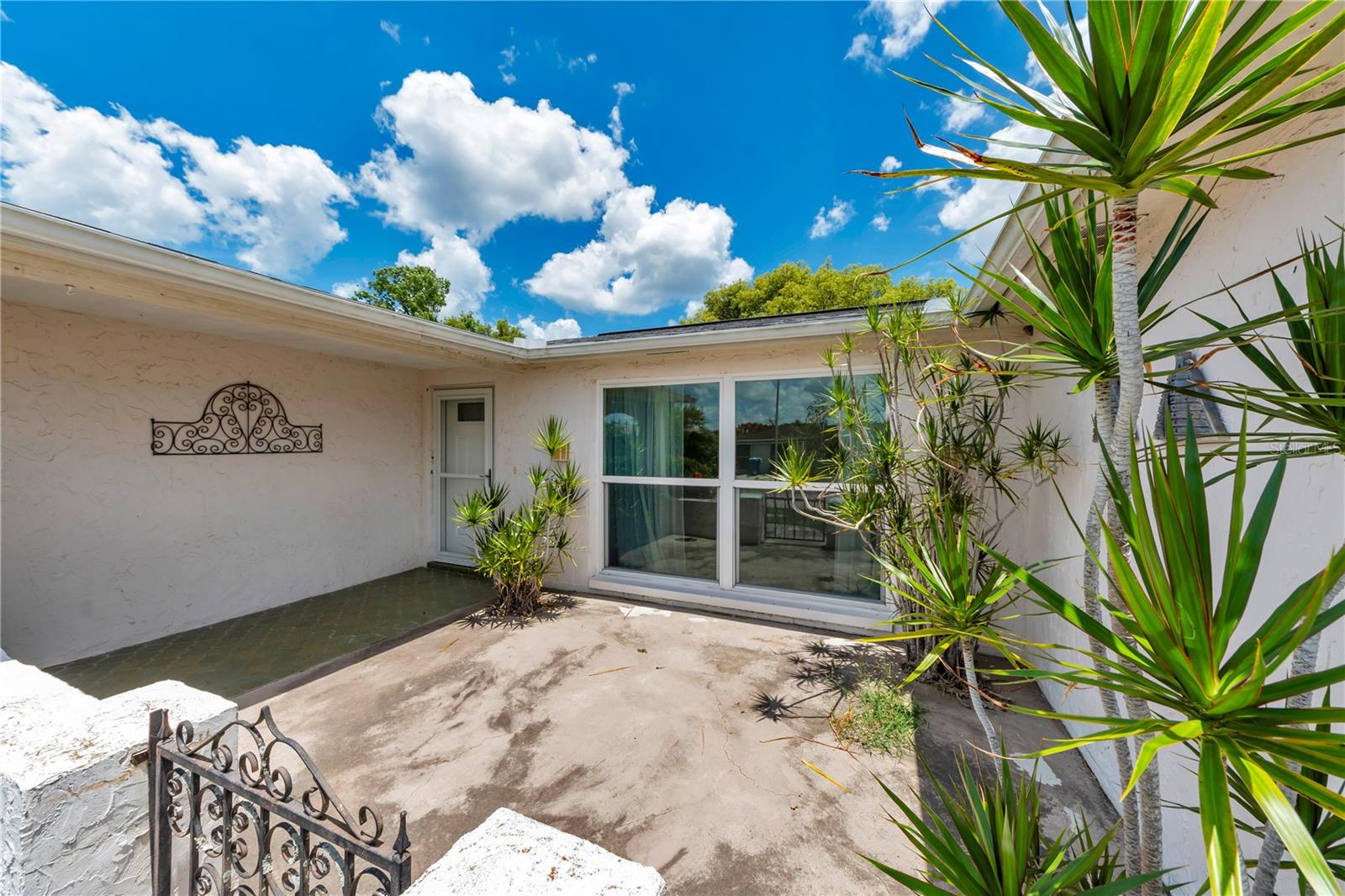 3401 Supreme Dr Property Photo 42