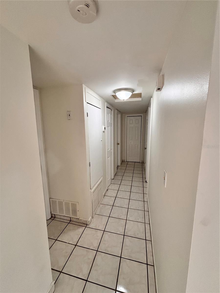 10611 N Altman St Property Photo 12
