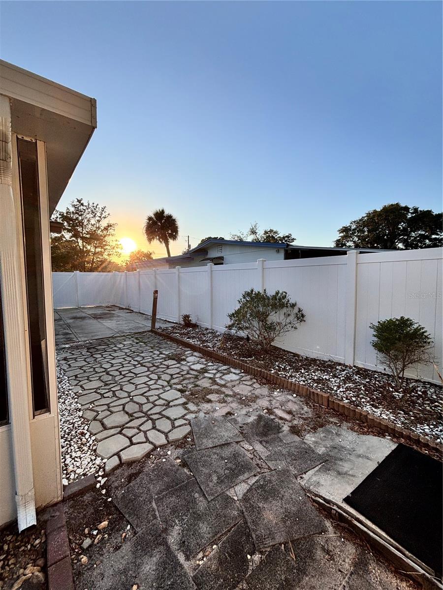 10611 N Altman St Property Photo 35