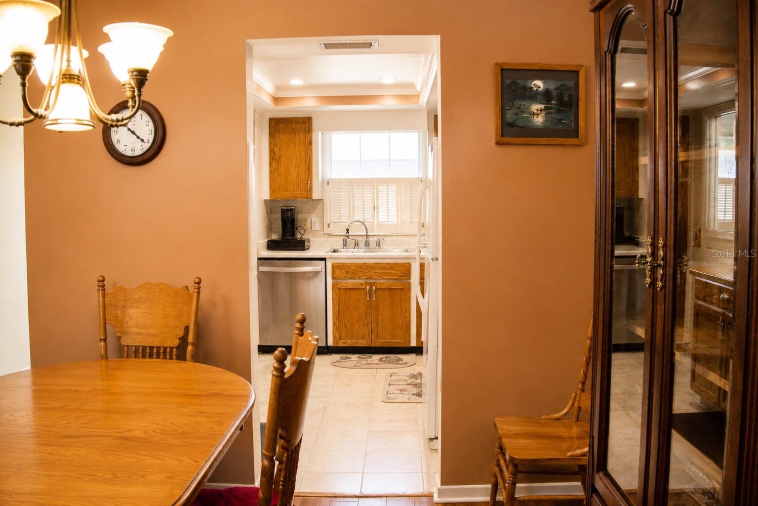 1662 S Lake Ave #6 Property Photo 6