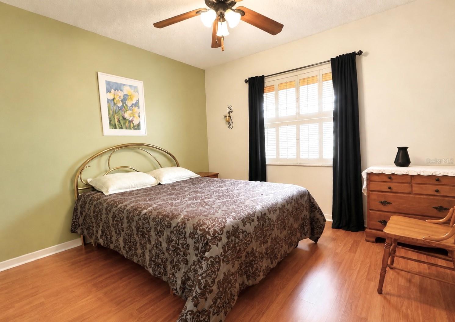 1662 S Lake Ave #6 Property Photo 16