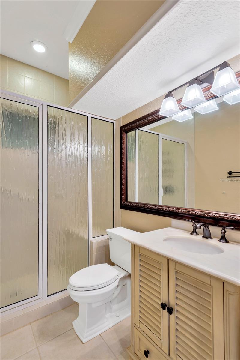 511 Seaview Dr Property Photo 29