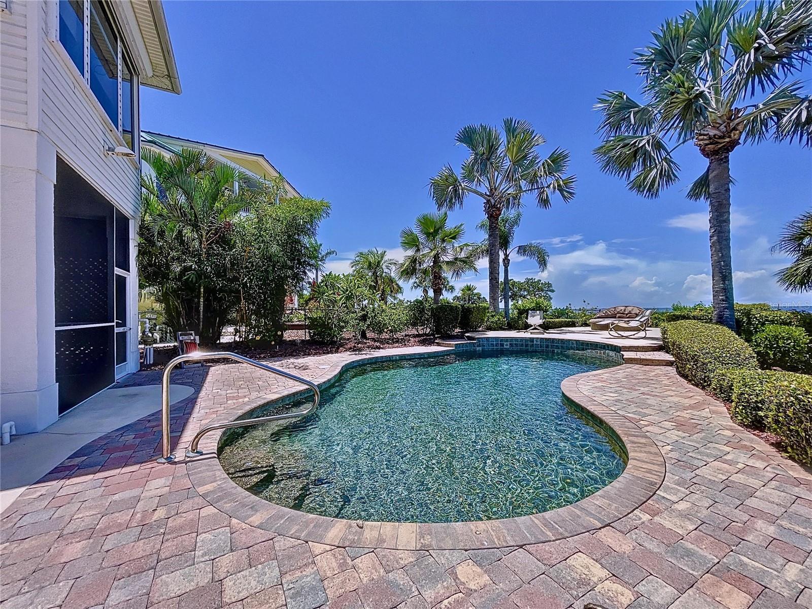 511 Seaview Dr Property Photo 40