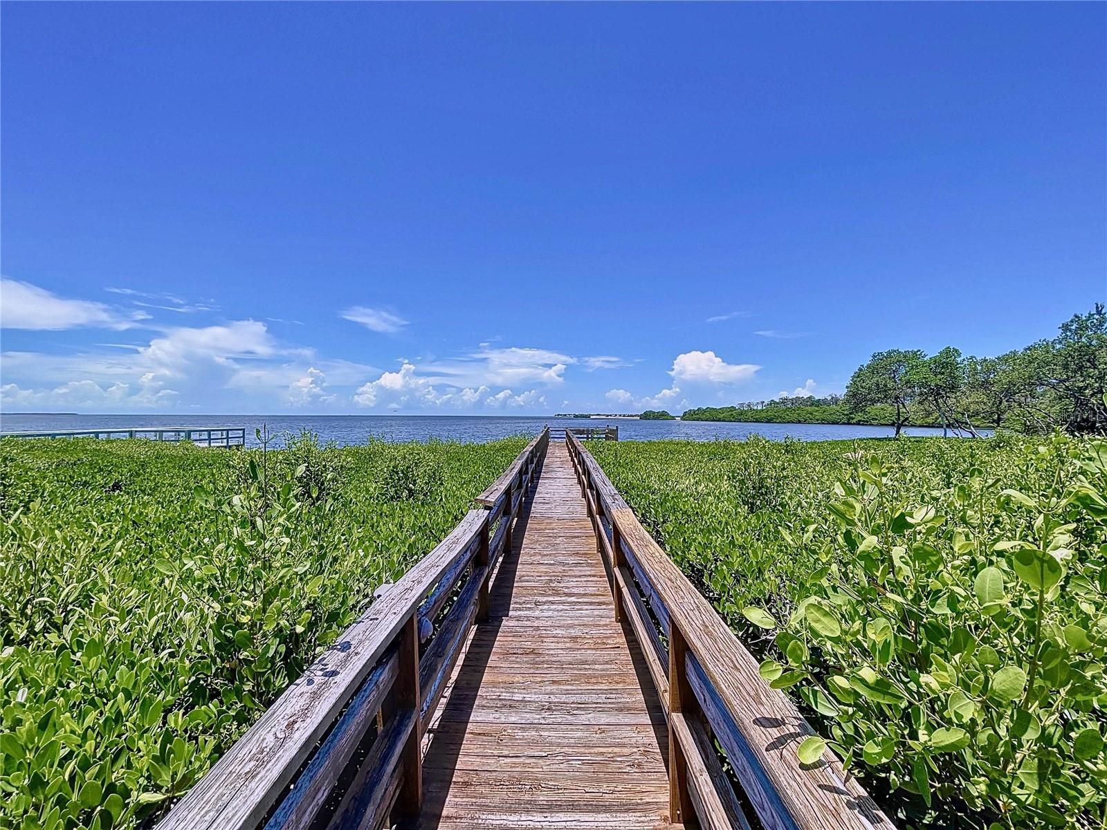 511 Seaview Dr Property Photo 43