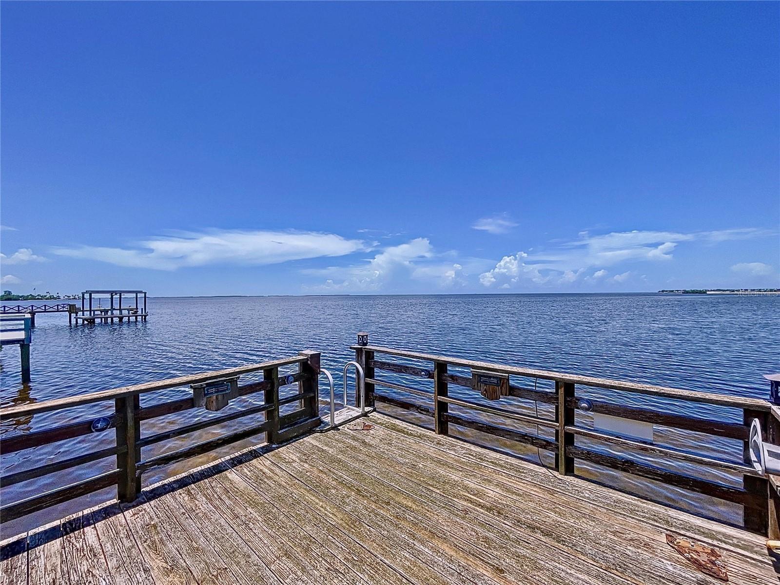 511 Seaview Dr Property Photo 44