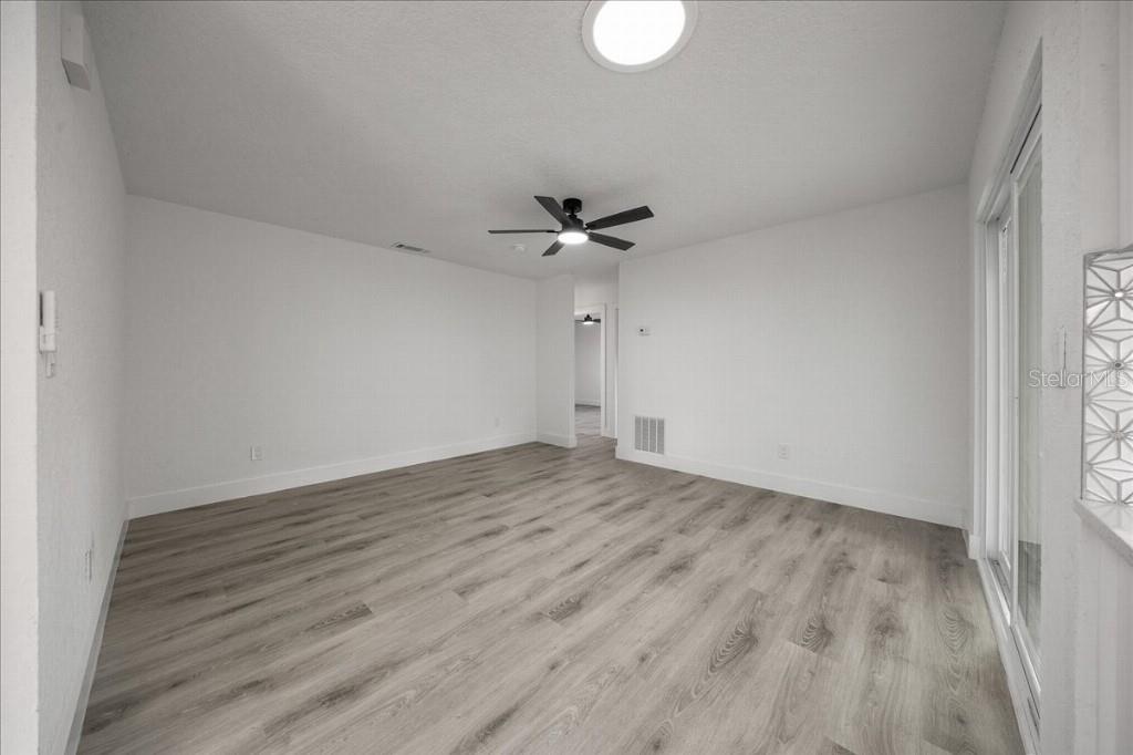 59 Silver Pl Property Photo 16