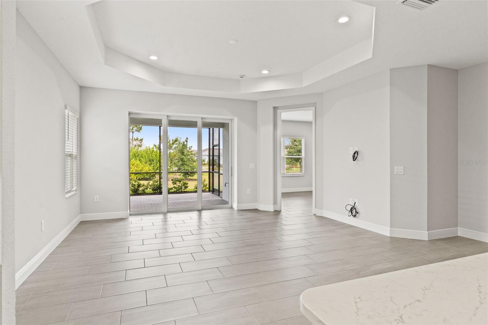 18131 Franklin Park Ct Property Photo 29