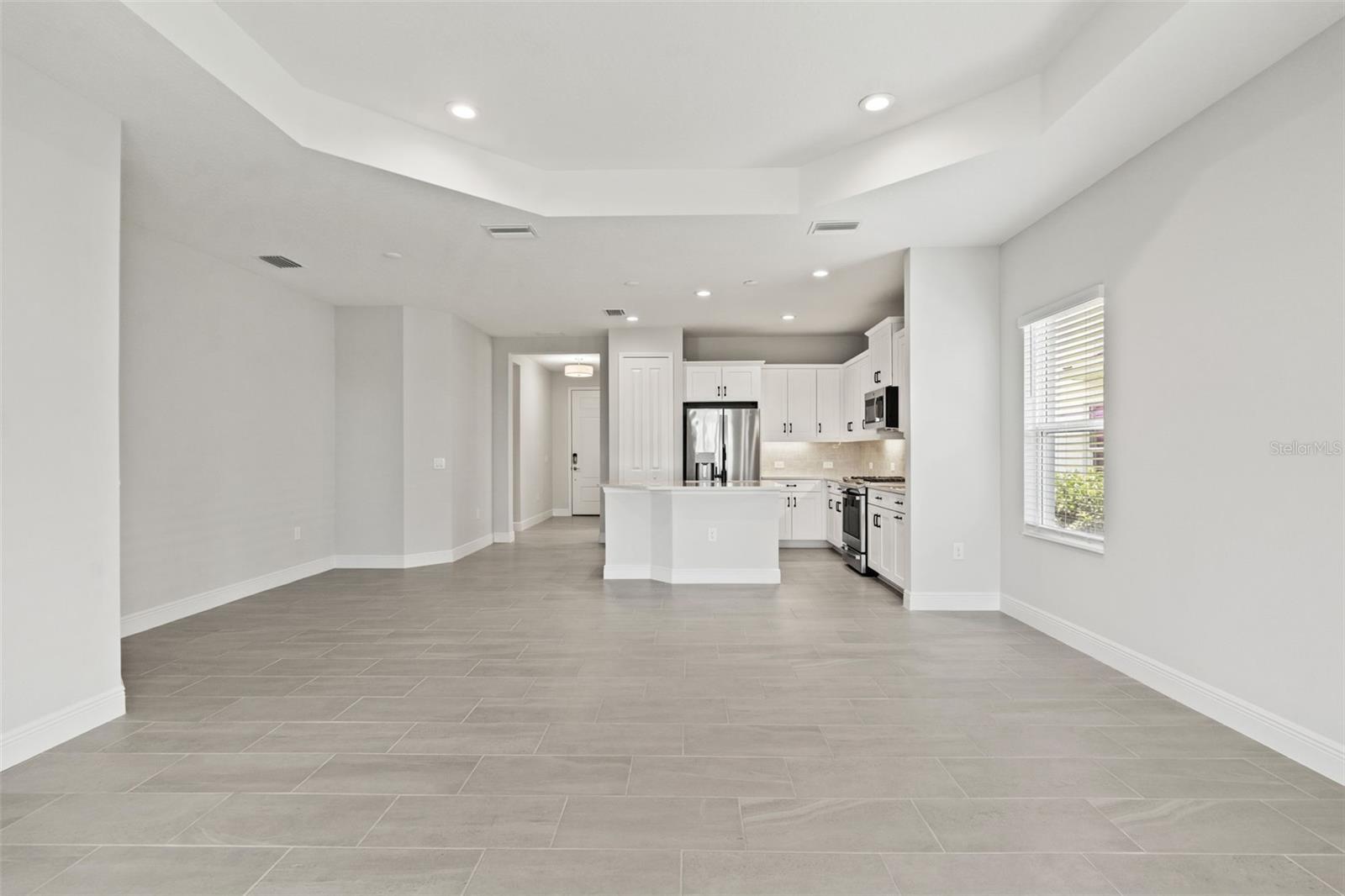 18131 Franklin Park Ct Property Photo 31