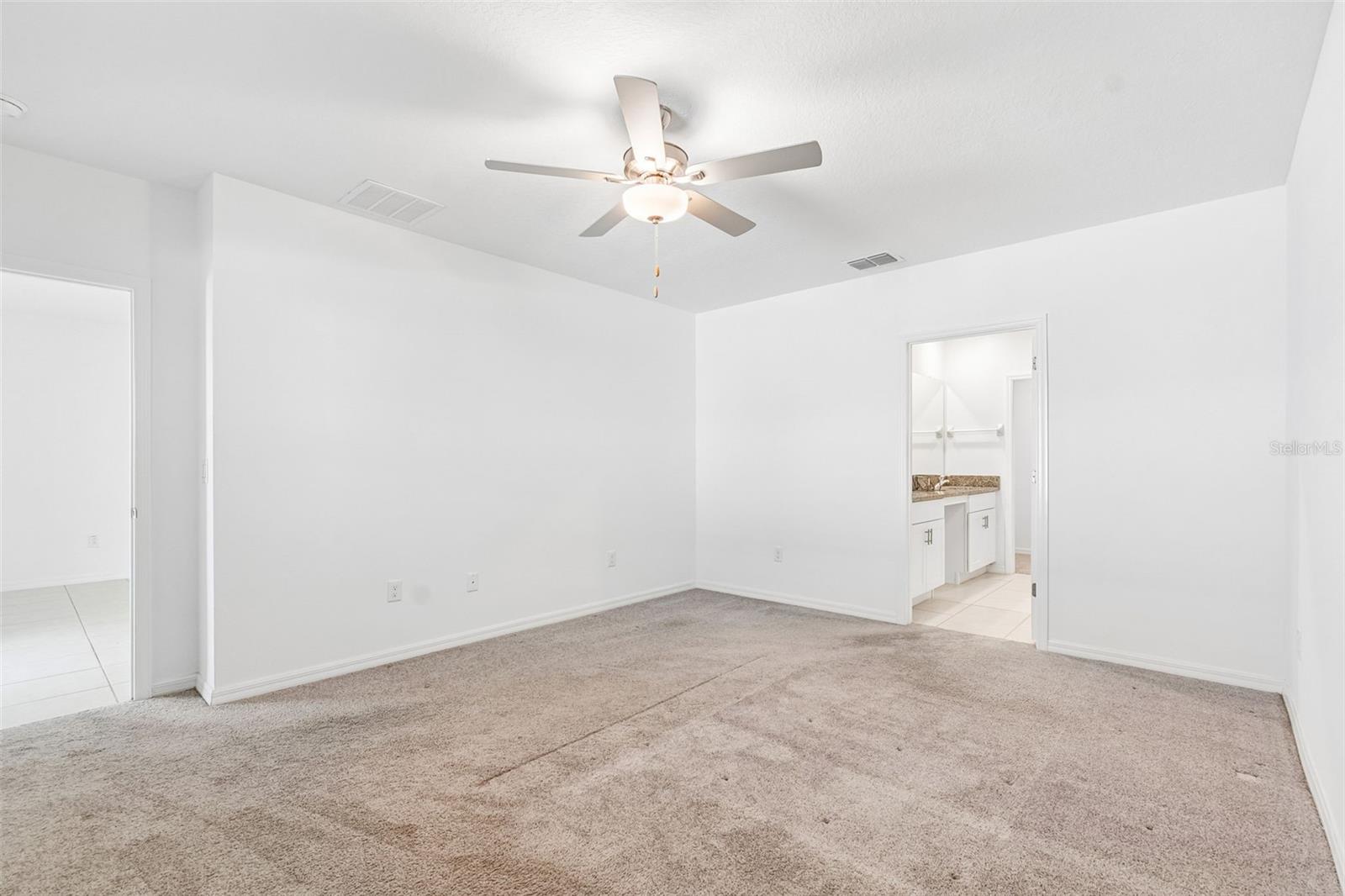 6450 Back Forty Loop Property Photo 14