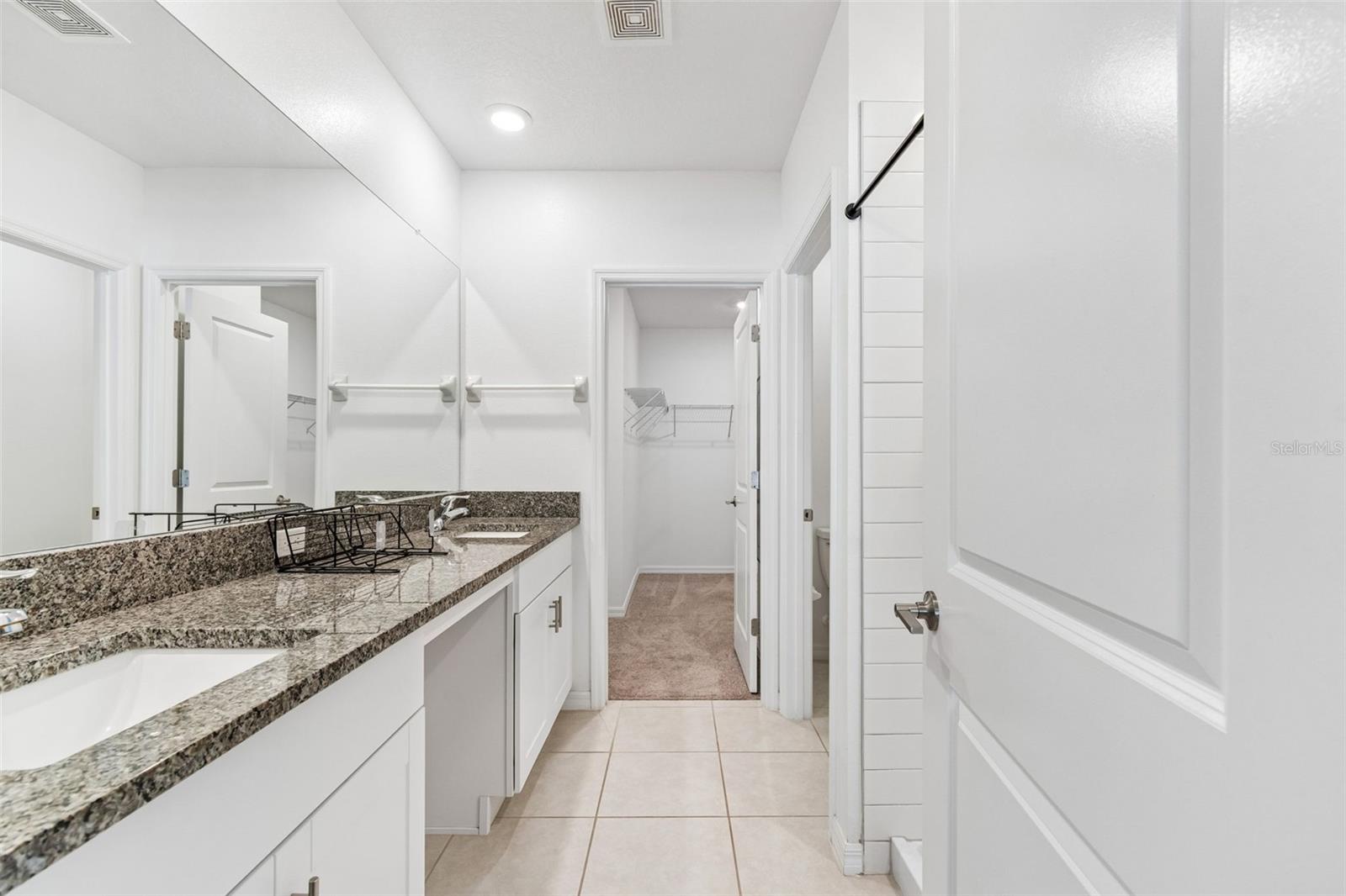 6450 Back Forty Loop Property Photo 15