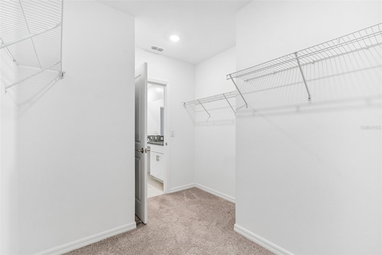 6450 Back Forty Loop Property Photo 19