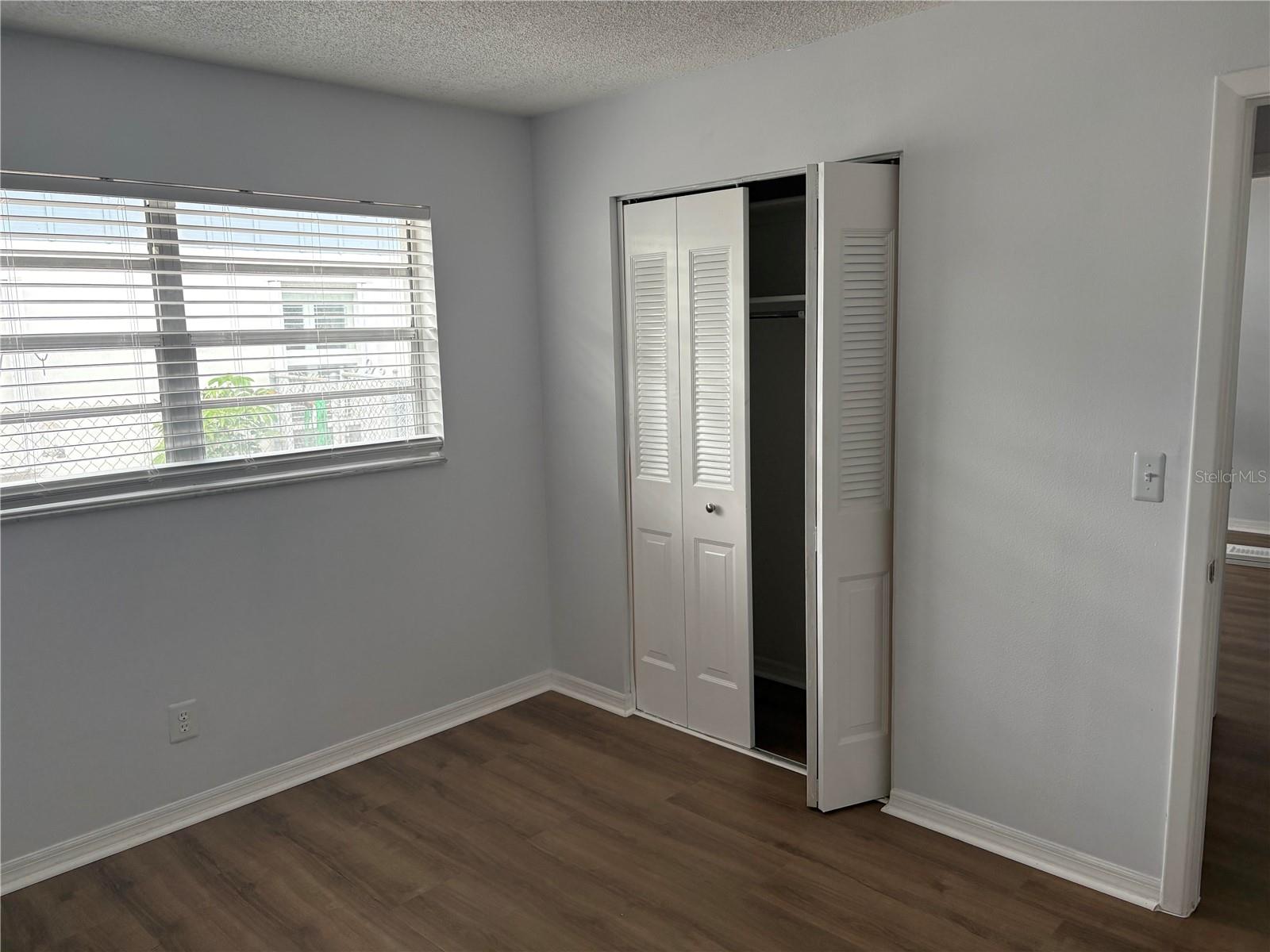 2380 Timbercrest Cir W Property Photo 18