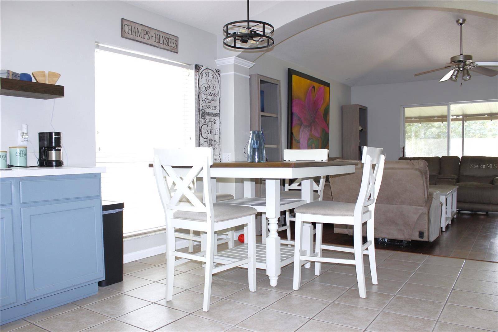 10228 Hunters Haven Blvd Property Photo 8