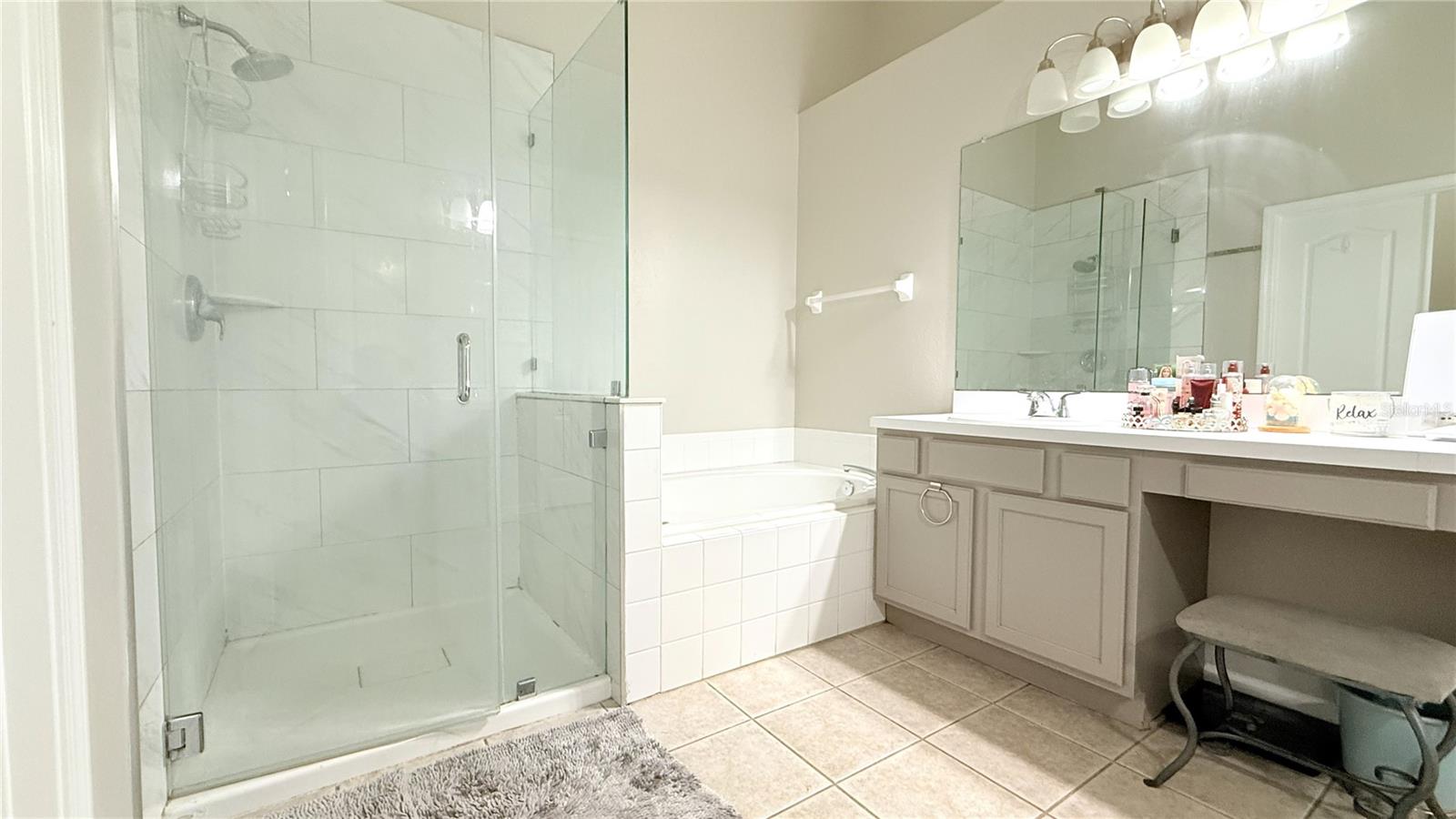 10228 Hunters Haven Blvd Property Photo 21
