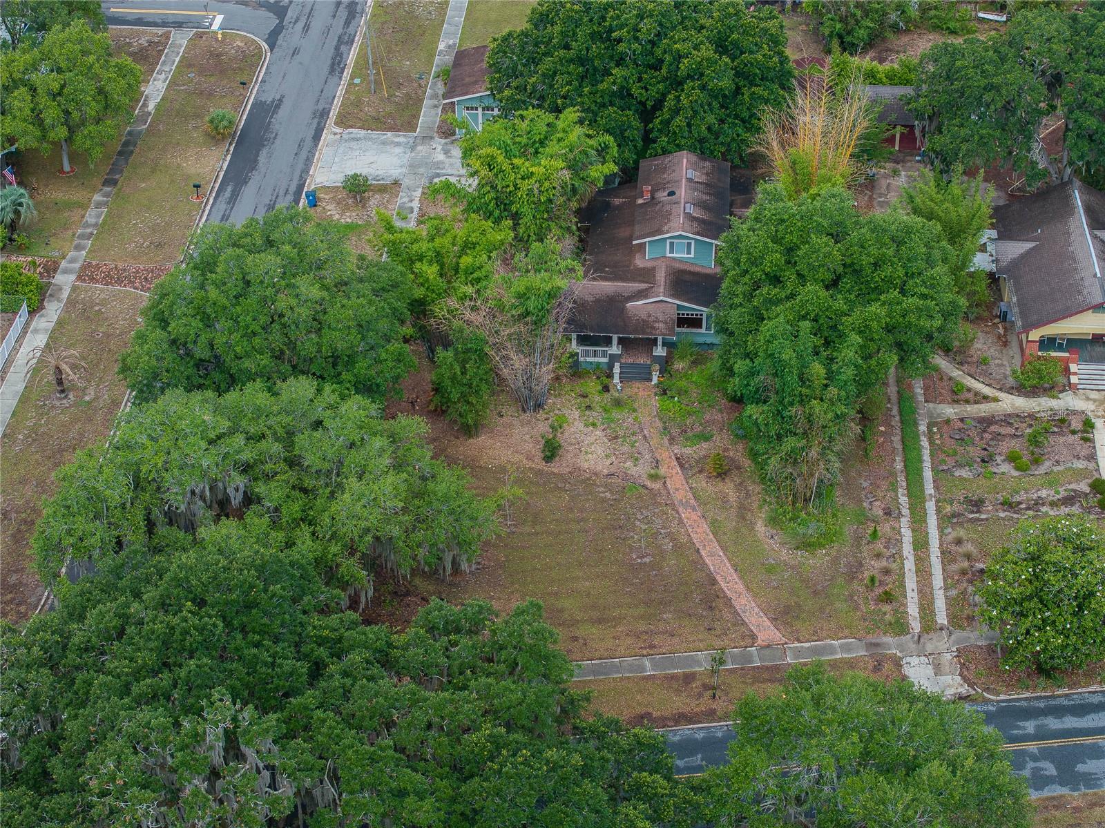 116 S Lakeshore Blvd Property Photo 53
