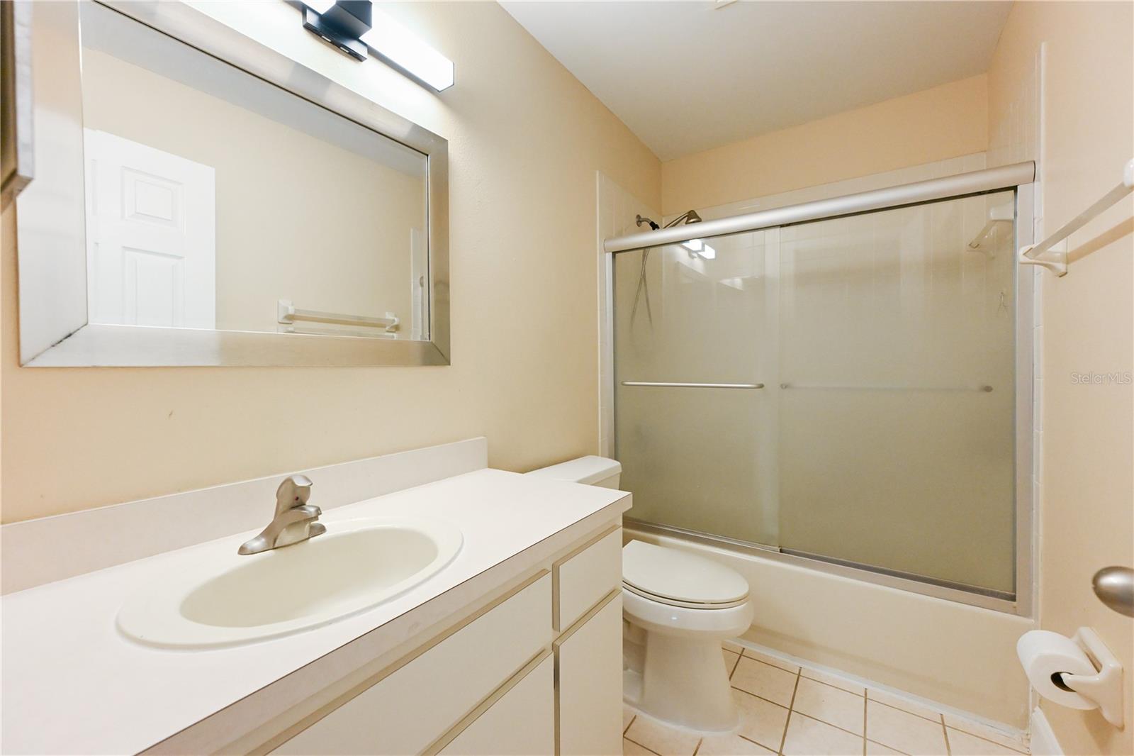 4906 Augusta Ave Property Photo 14