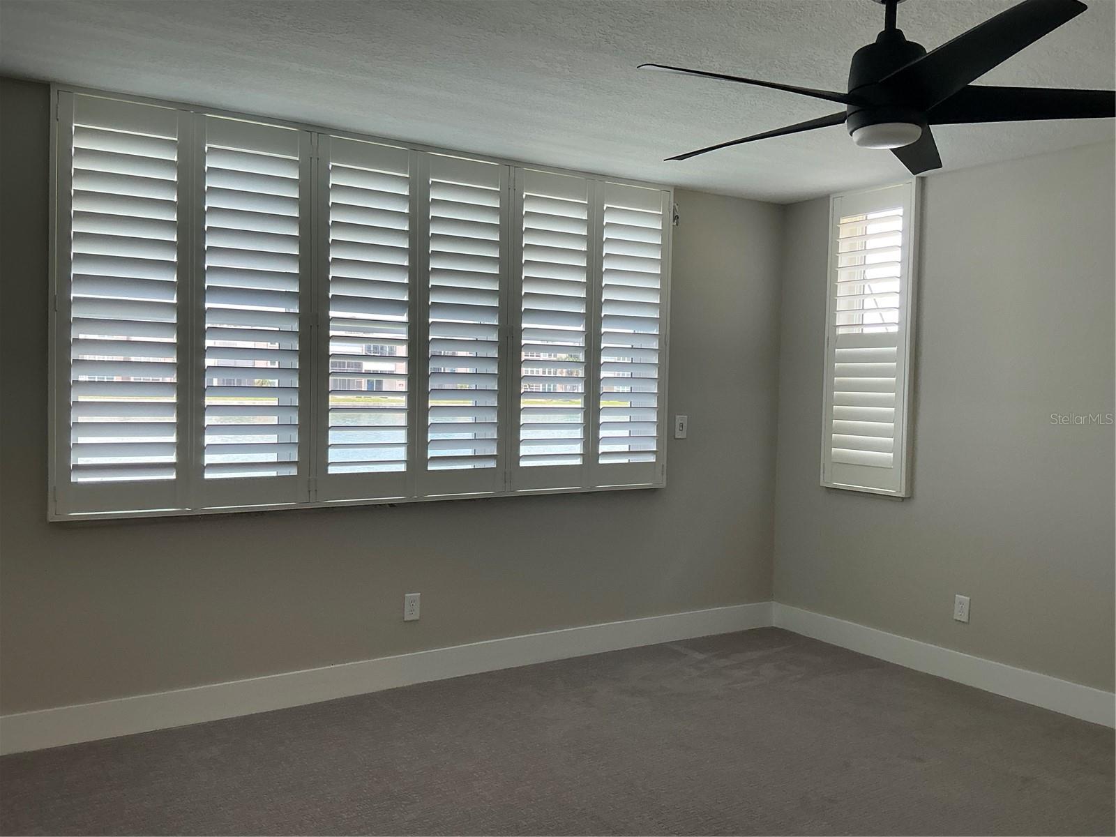 7645 Sun Island Dr S #101 Property Photo 16