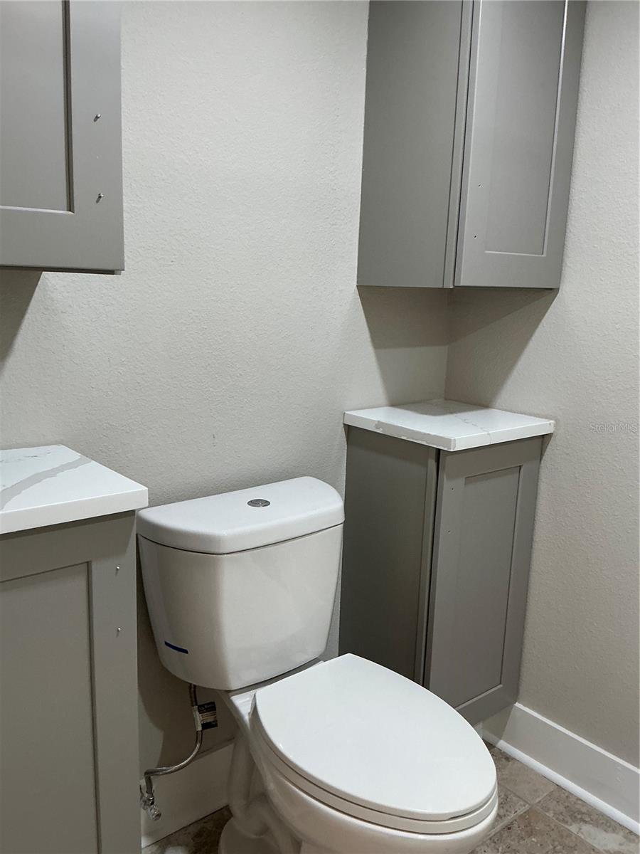 7645 Sun Island Dr S #101 Property Photo 22