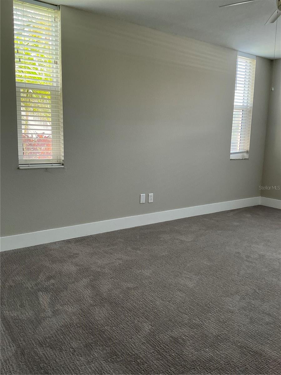 7645 Sun Island Dr S #101 Property Photo 27