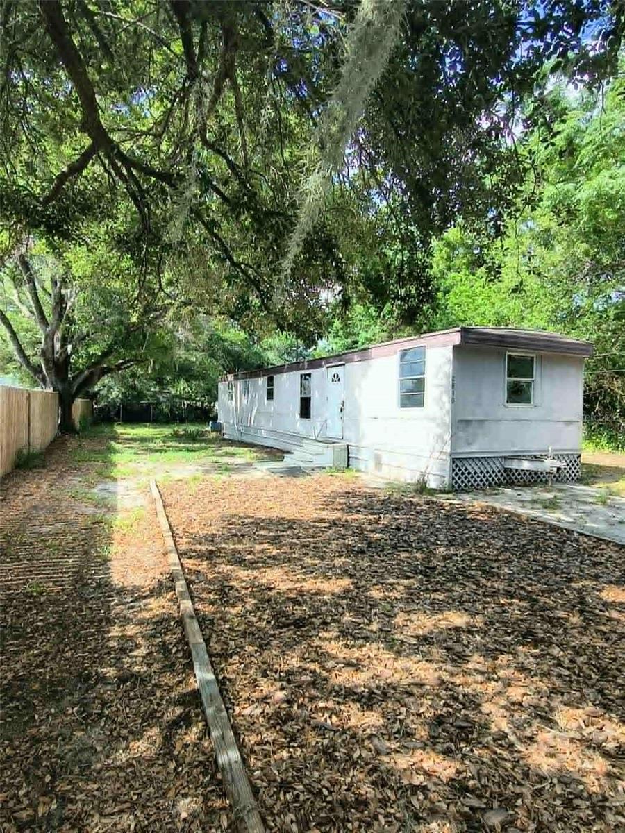 2840 Eaton Ave Property Photo 1