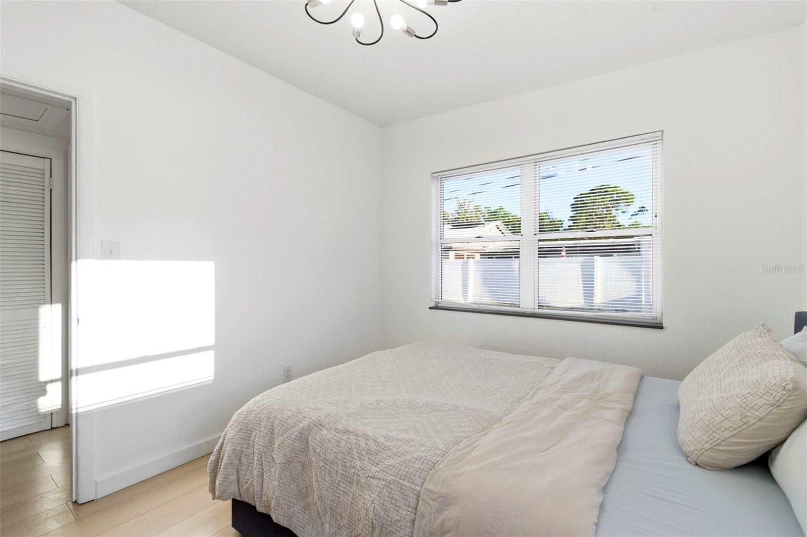 6350 Hampton Drive N Property Photo 25
