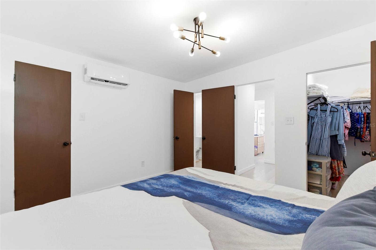 6350 Hampton Drive N Property Photo 36
