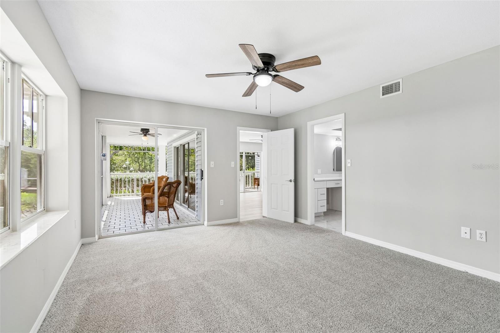 2533 Dolly Bay Dr #101 Property Photo 12