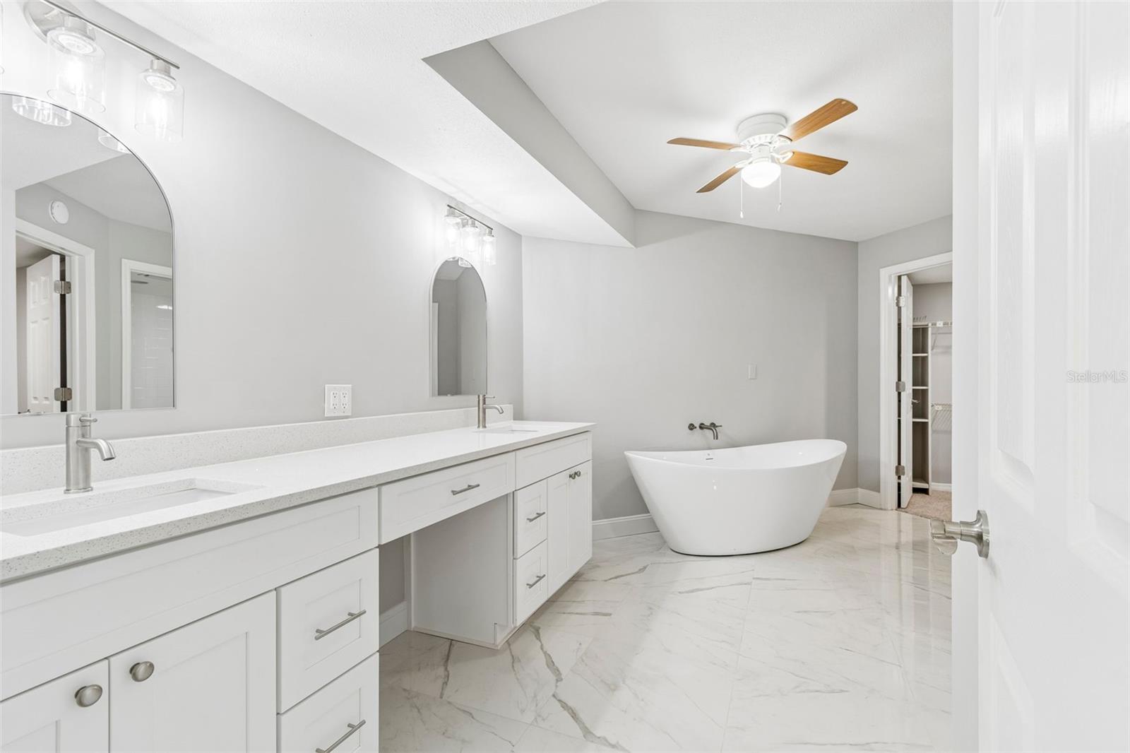 2533 Dolly Bay Dr #101 Property Photo 14