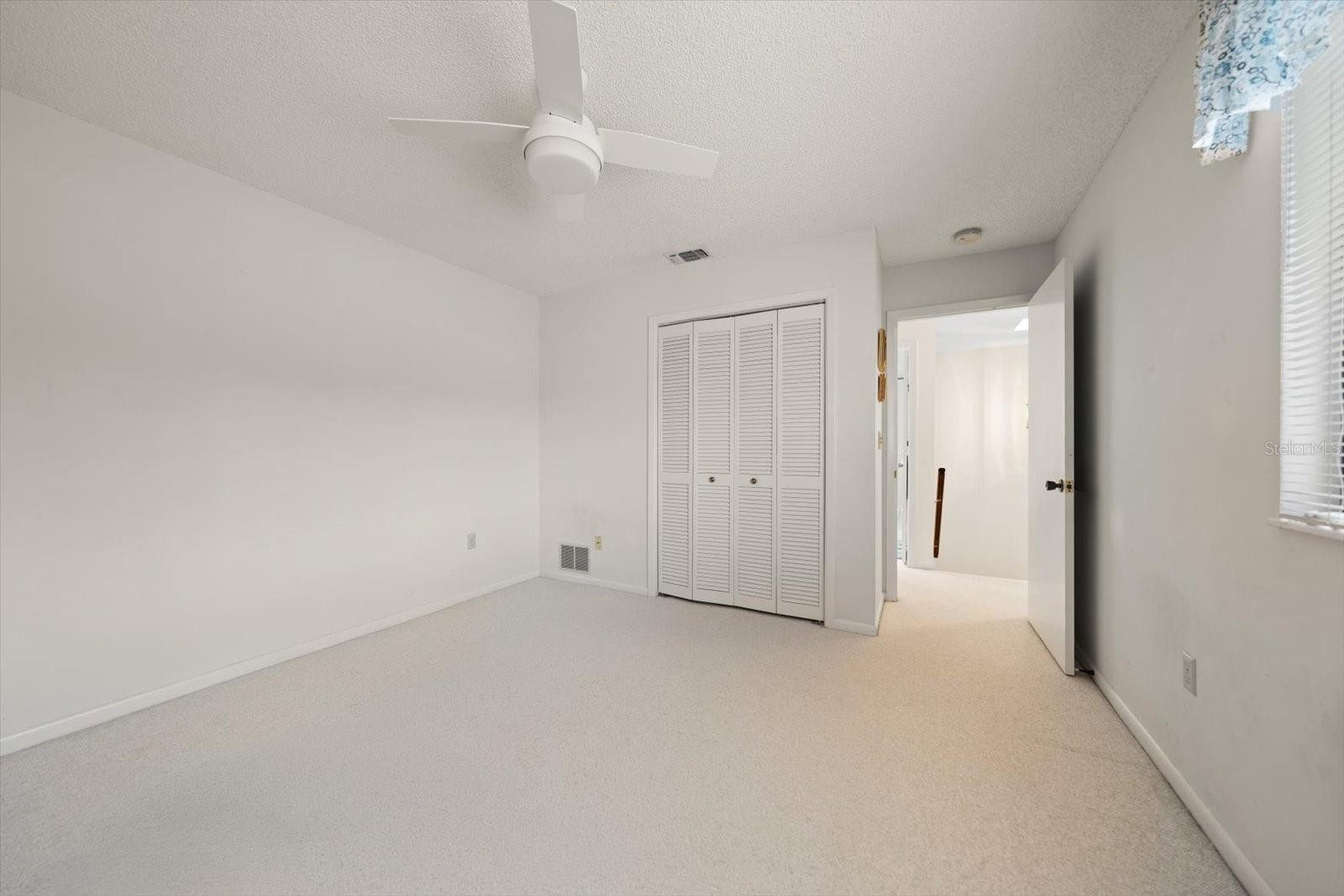498 Lakeview Dr #44 Property Photo 29