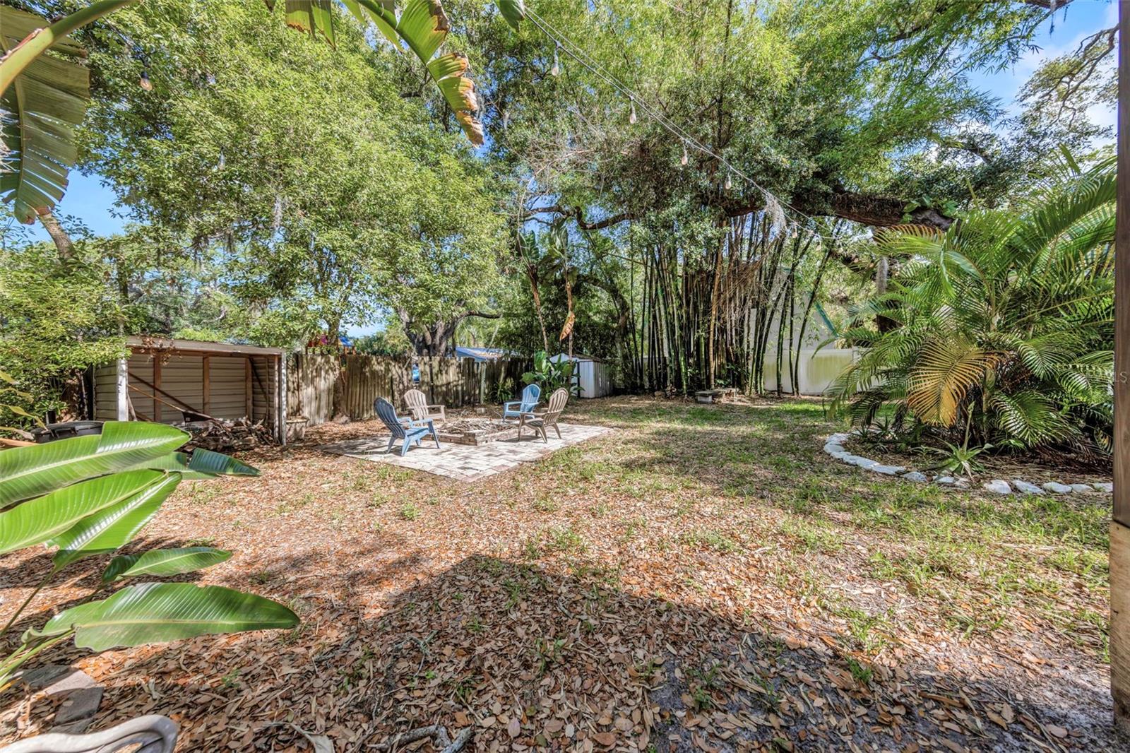 414 Tampa Rd Property Photo 37