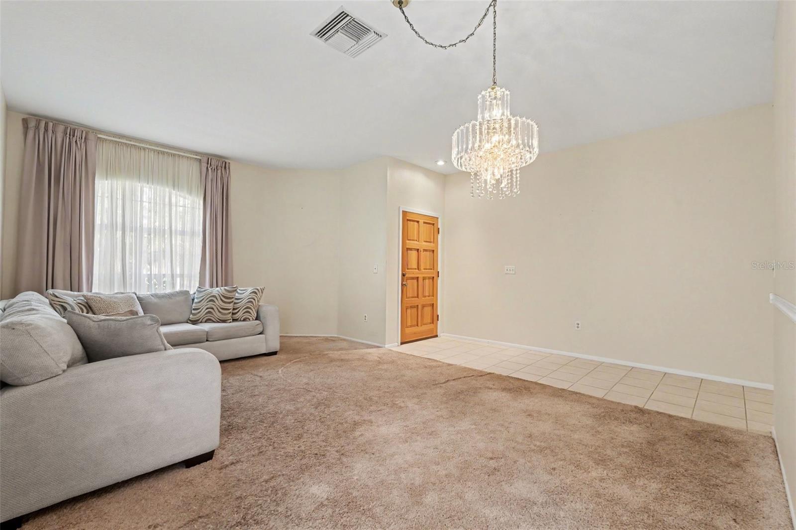 1714 Larabie Ct Property Photo 4