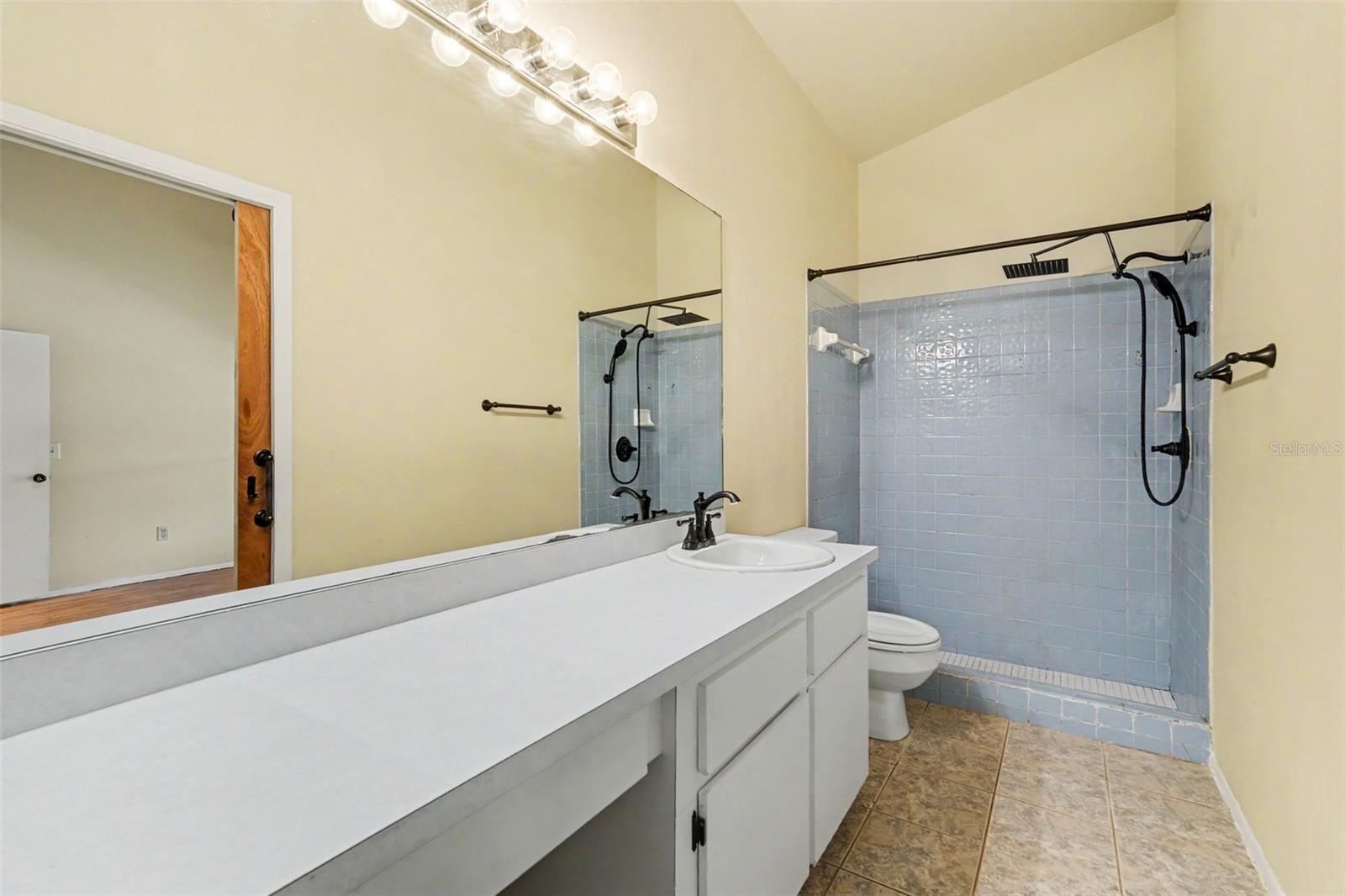 1714 Larabie Ct Property Photo 11