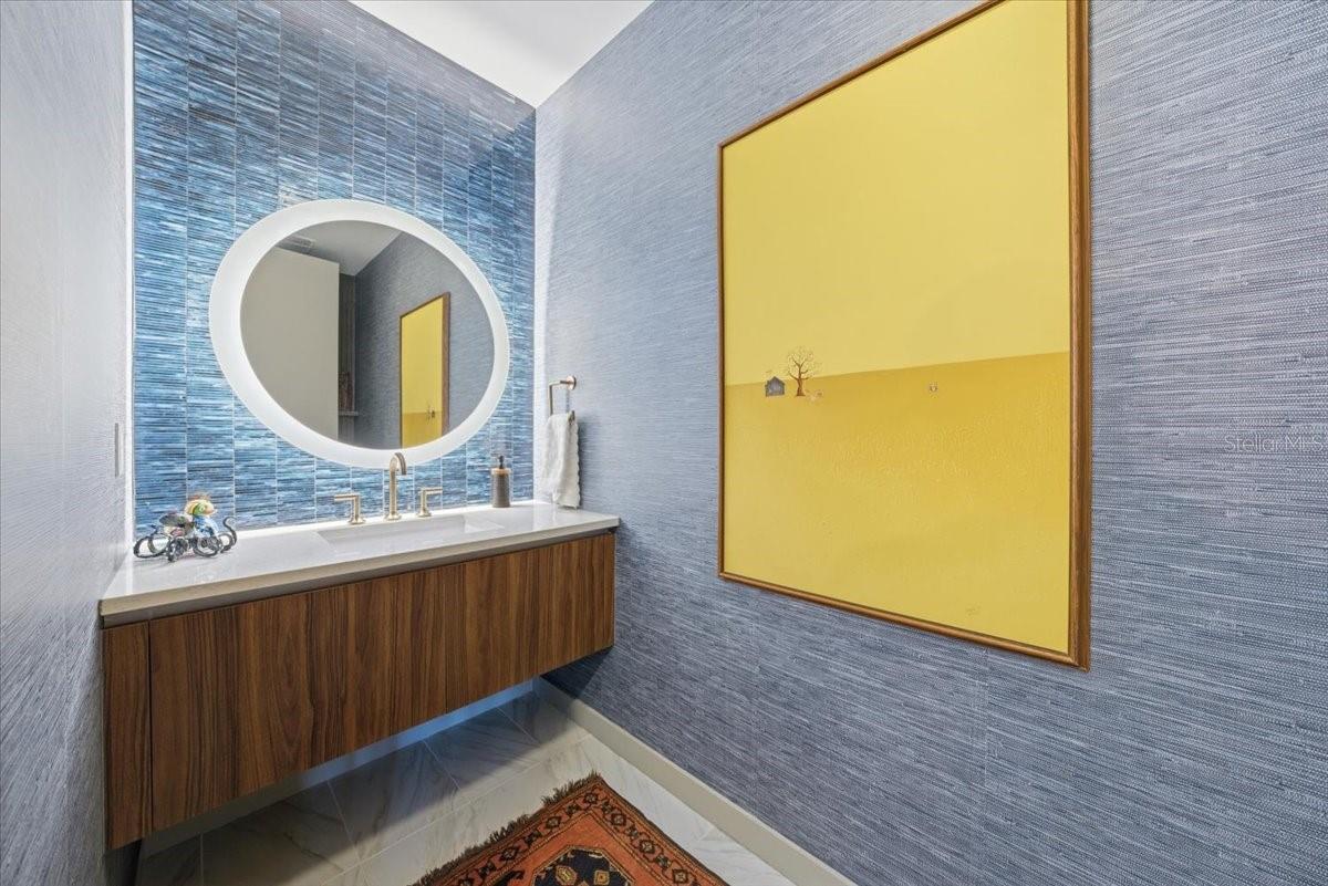 777 3rd Ave N #1606 Property Photo 11