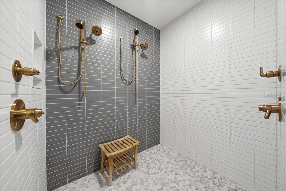 777 3rd Ave N #1606 Property Photo 31