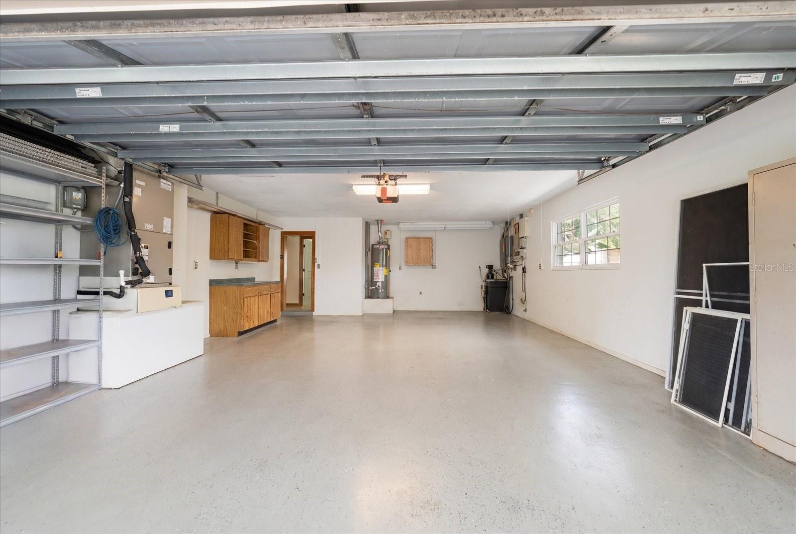 802 Allamanda Dr Property Photo 39