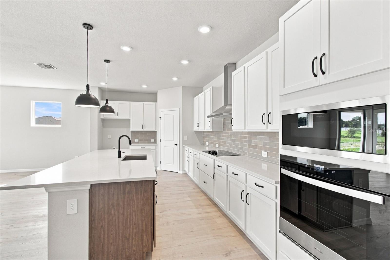 314 Stetson Rise Ct Property Photo 4