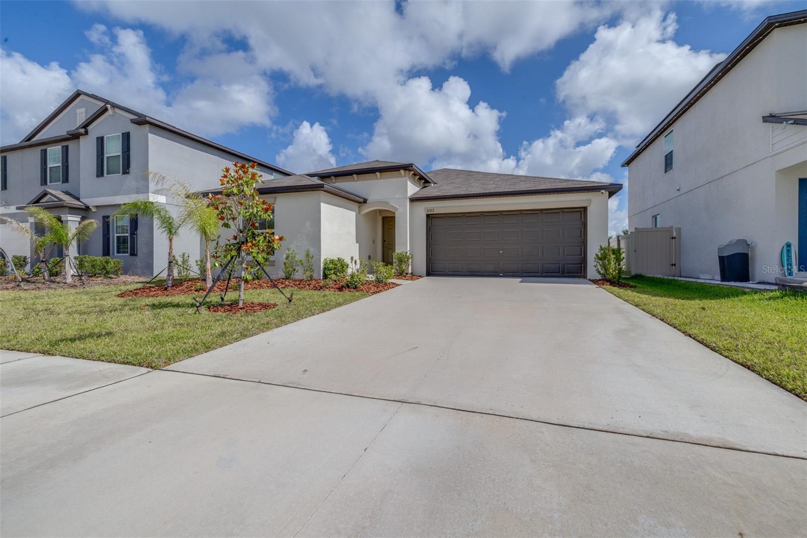 5182 Fiddle Fig Ave Property Photo 1