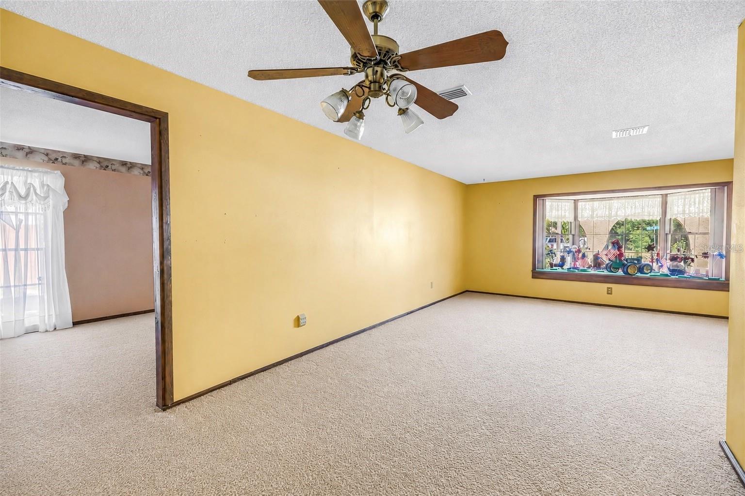 10657 Del Prado Dr E Property Photo 26