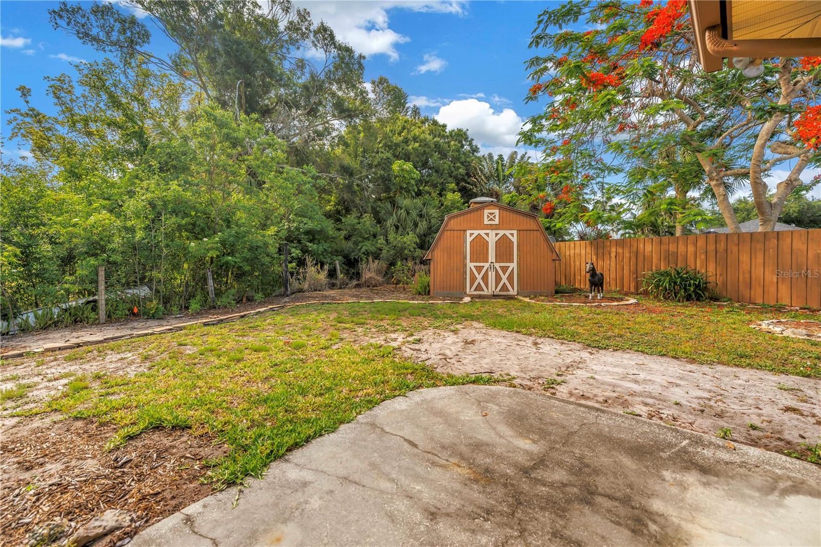 10657 Del Prado Dr E Property Photo 52