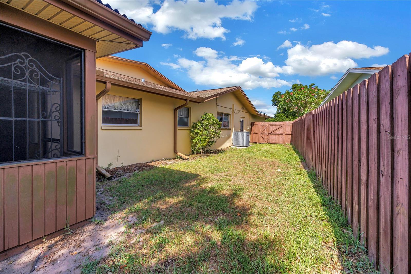 10657 Del Prado Dr E Property Photo 62