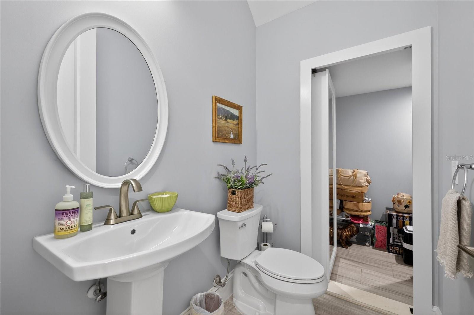 4102 S Trask St Property Photo 20