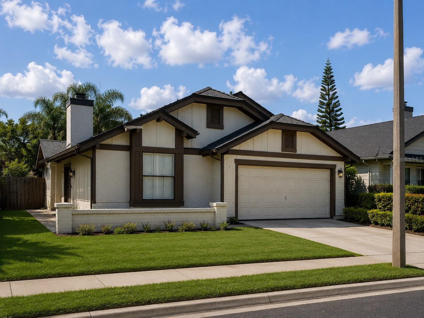 1859 Springwood Cir N Property Photo 1